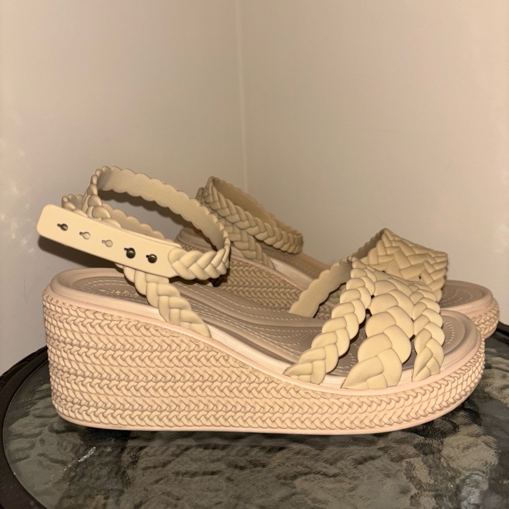 CROCS Brooklyn sandal